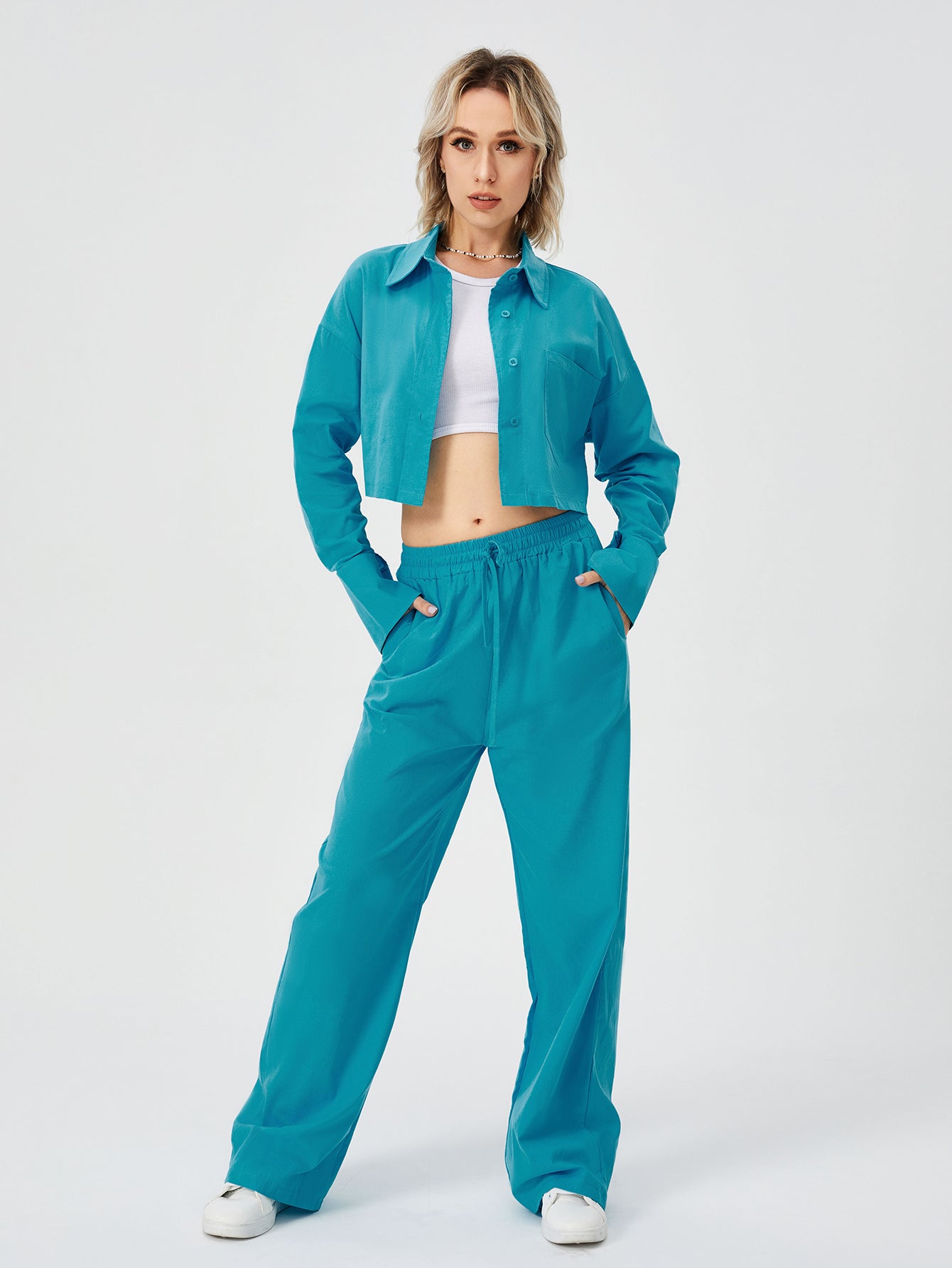 ENSEMBLE - CONFORT ET MODERNITE.