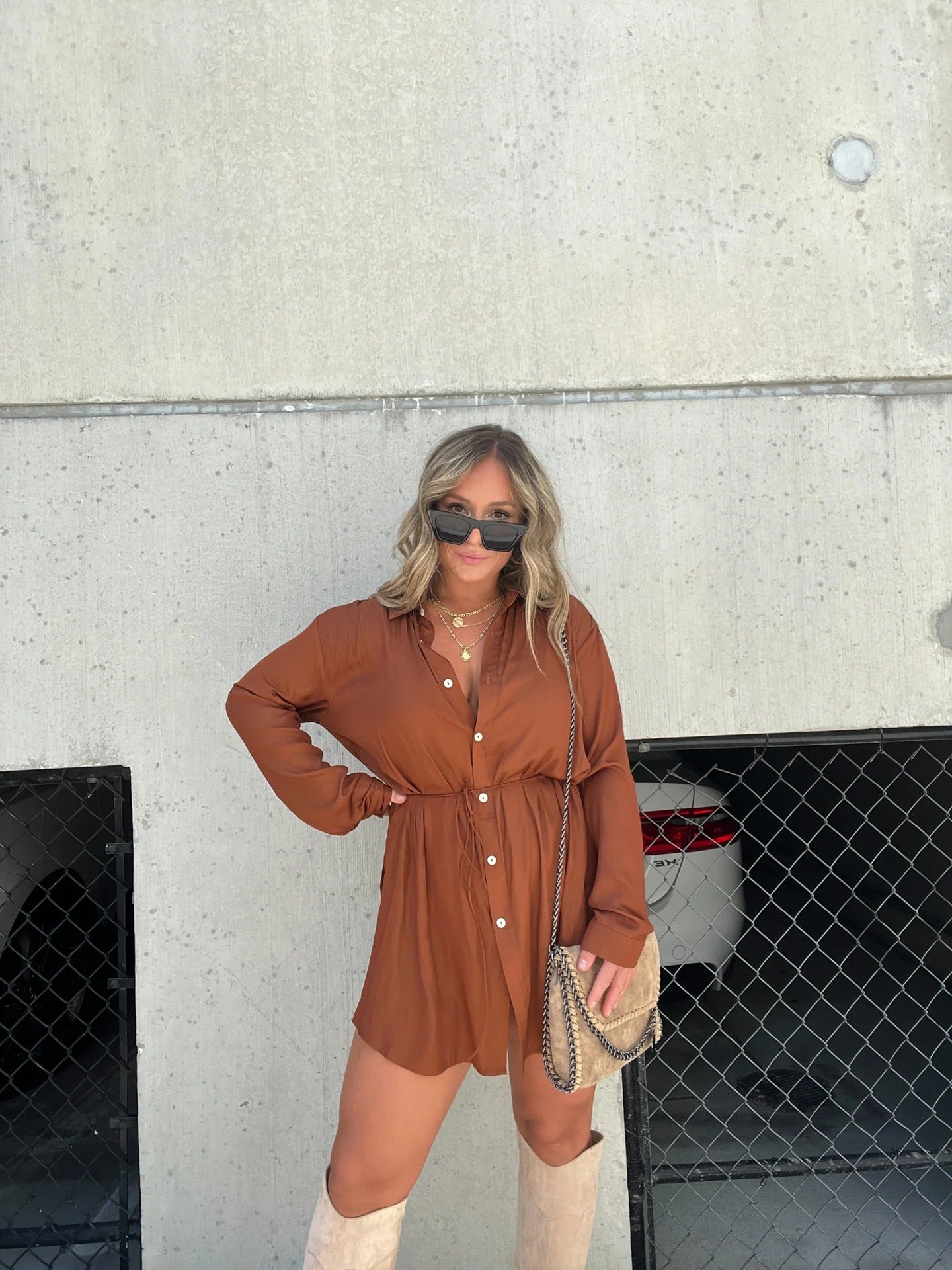 ROBE-CHEMISE ÉLEGANCE STRUCTUREE