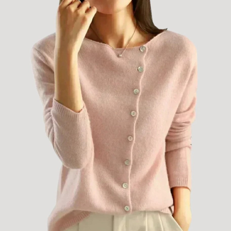 PULL EN MAILLE A BOUTONNAGE ASYMETRIQUE