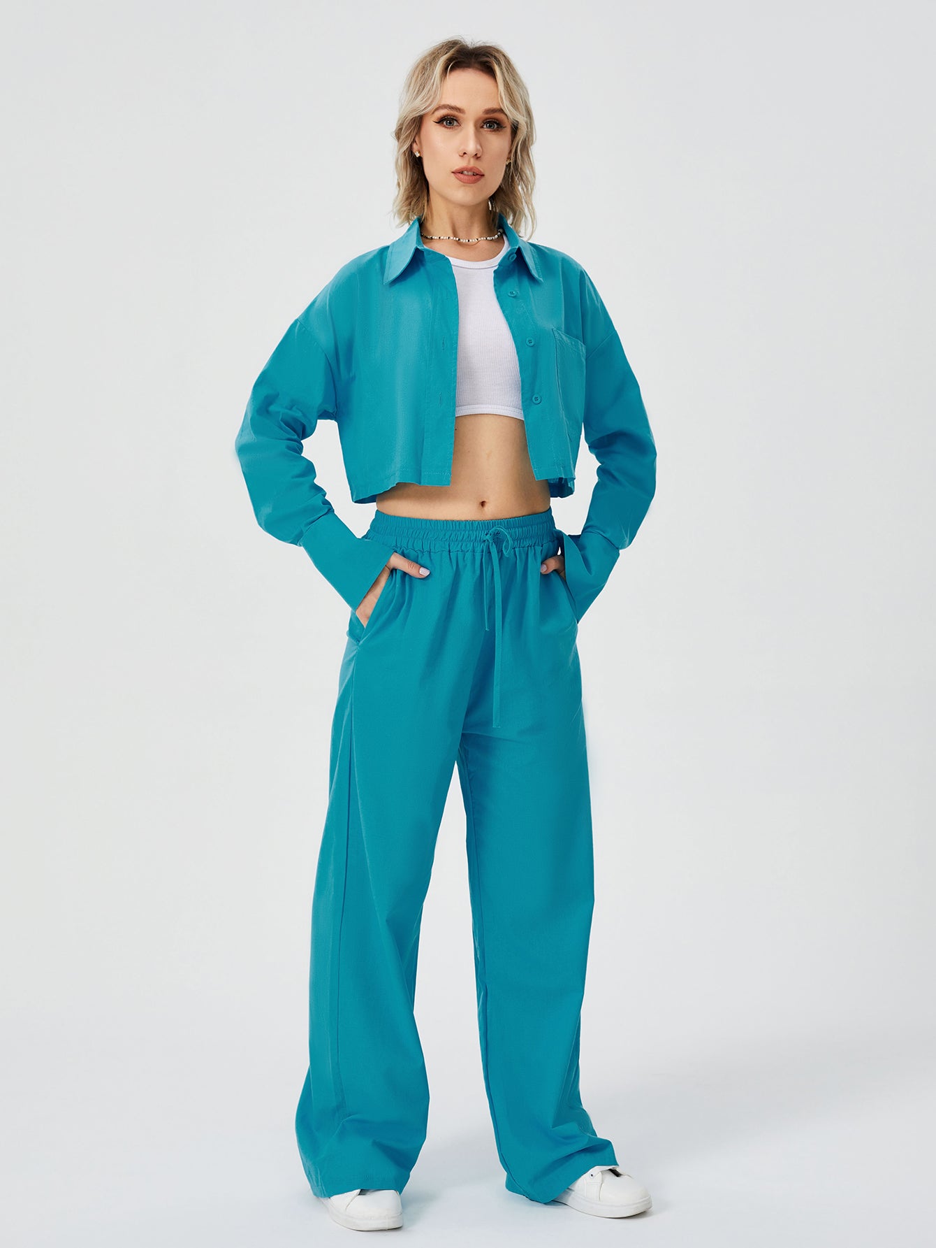 ENSEMBLE - CONFORT ET MODERNITE.