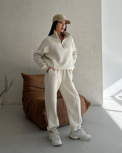 ENSEMBLE MODERNE ET AUDACIEUSE.